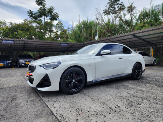 BMW 220i F22 COUPE SPORTLINE