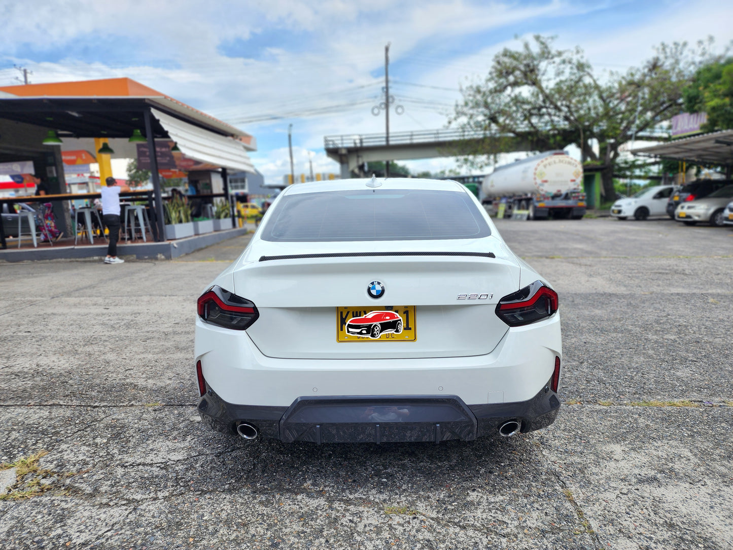 BMW 220i F22 COUPE SPORTLINE
