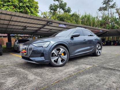 AUDI Q8 E-TRON 55 QUATTRO