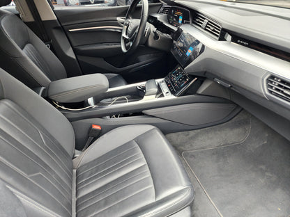 AUDI Q8 E-TRON 55 QUATTRO