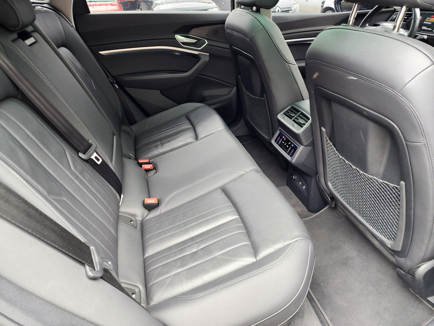 AUDI Q8 E-TRON 55 QUATTRO