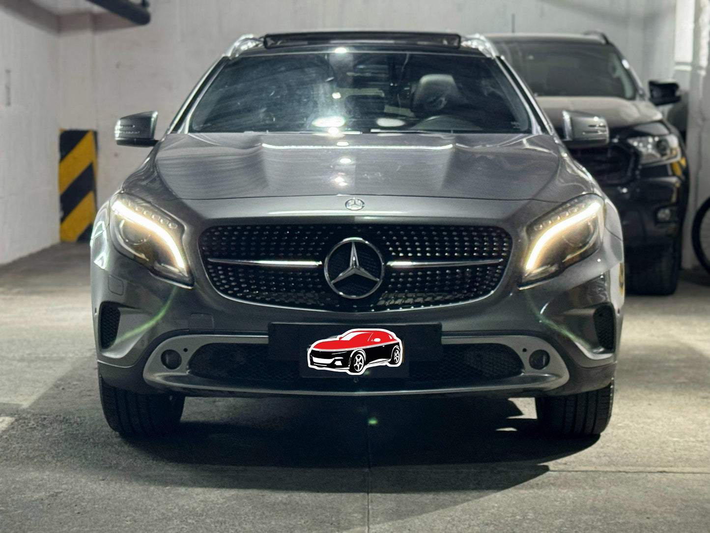 MERCEDES BENZ GLA 200