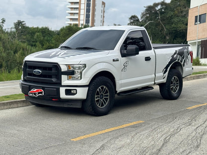 FORD F150 XLT