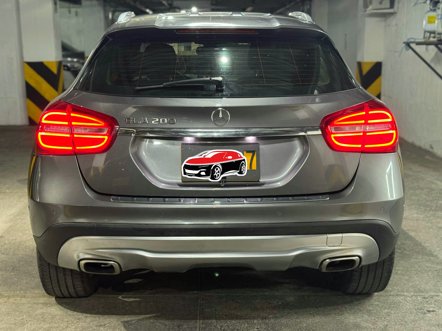 MERCEDES BENZ GLA 200